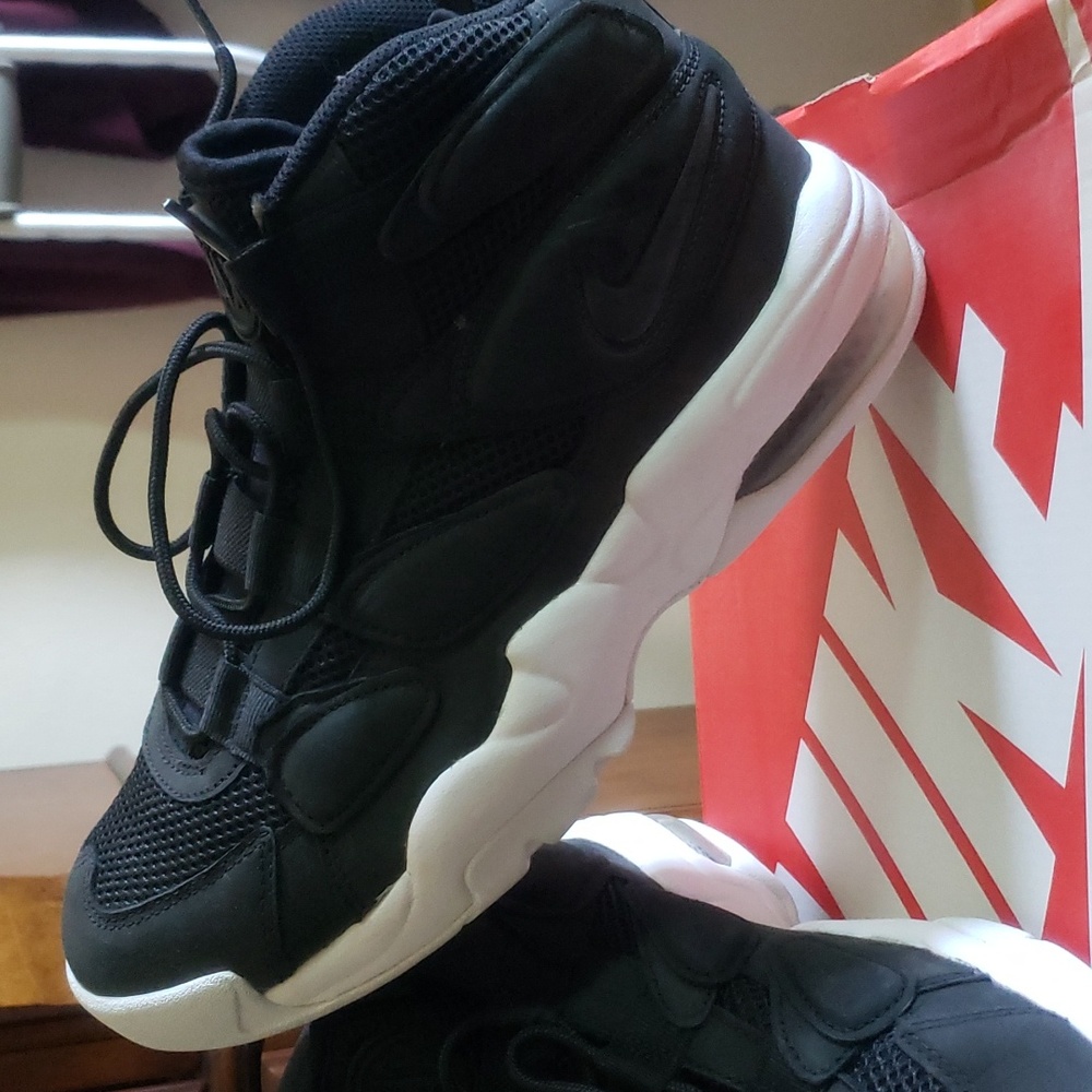 Brand new Nike Air max 2 up tempo.